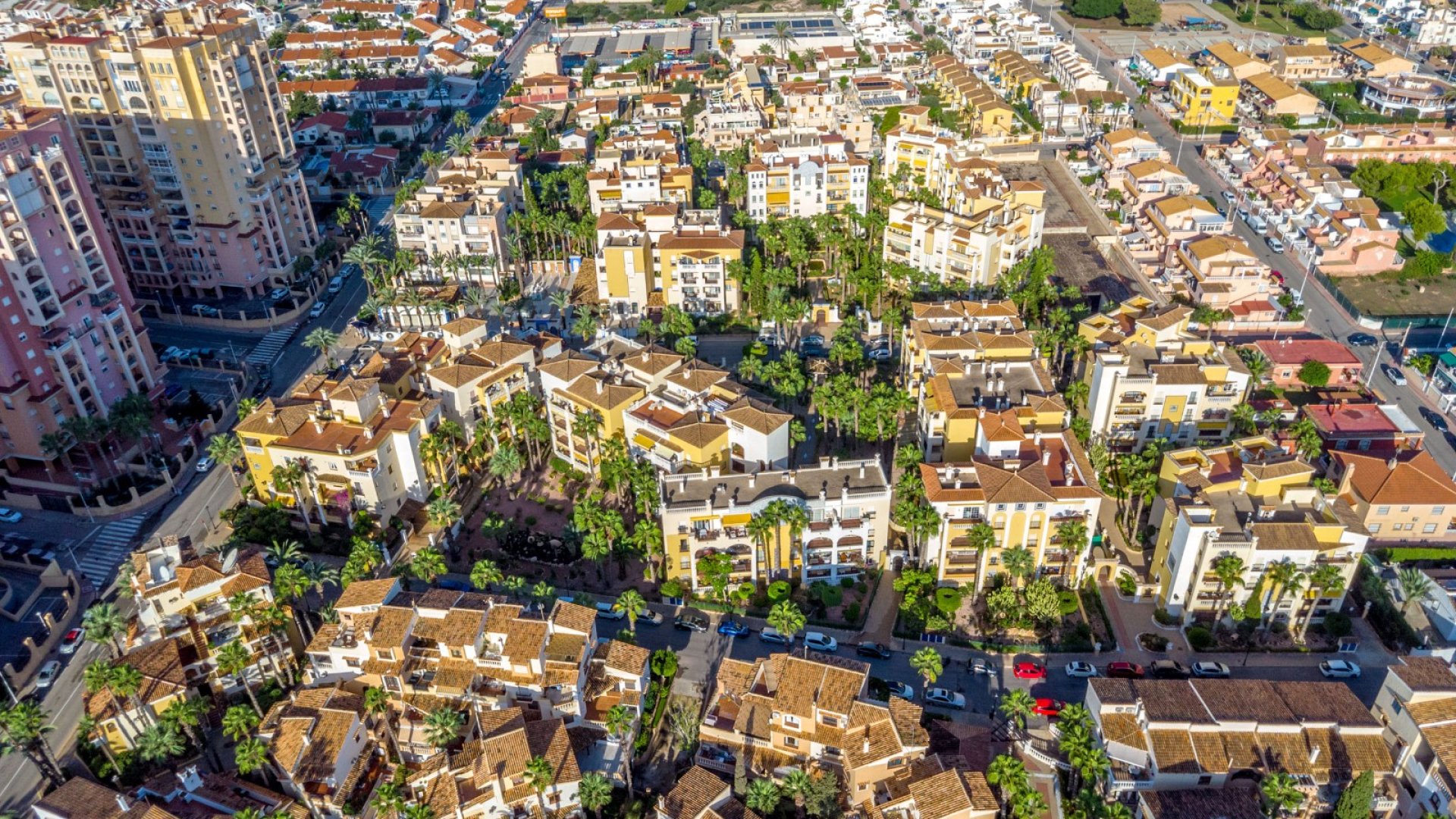 Reventa - Apartamentos -
Torrevieja - Playa del Cura