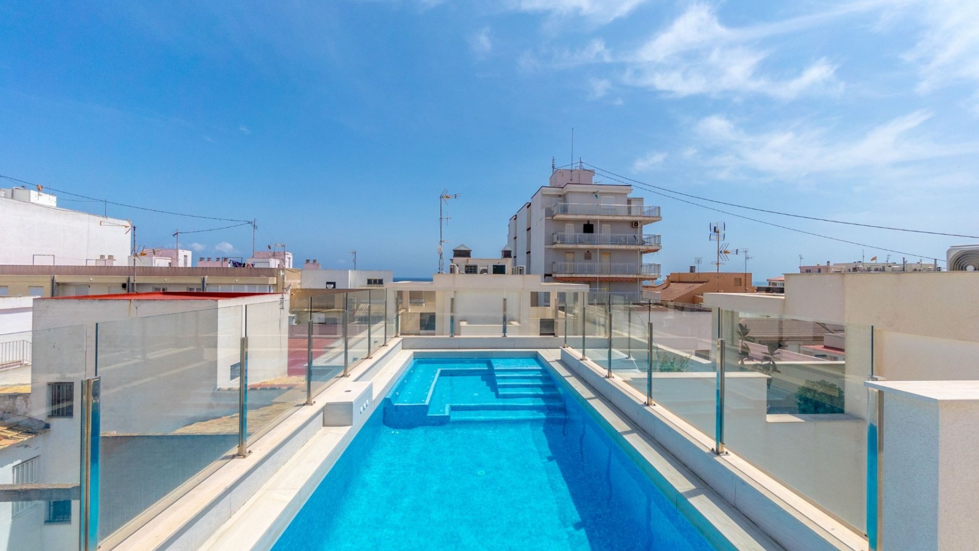 Reventa - Apartamentos -
Torrevieja - Playa del Cura