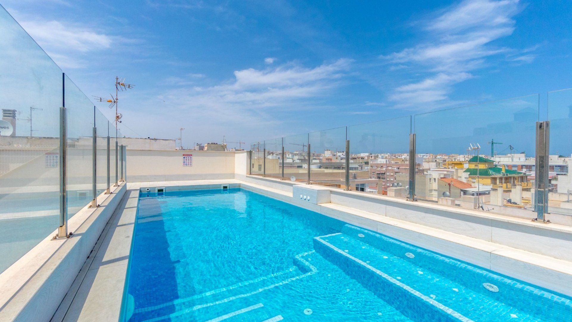 Reventa - Apartamentos -
Torrevieja - Playa del Cura