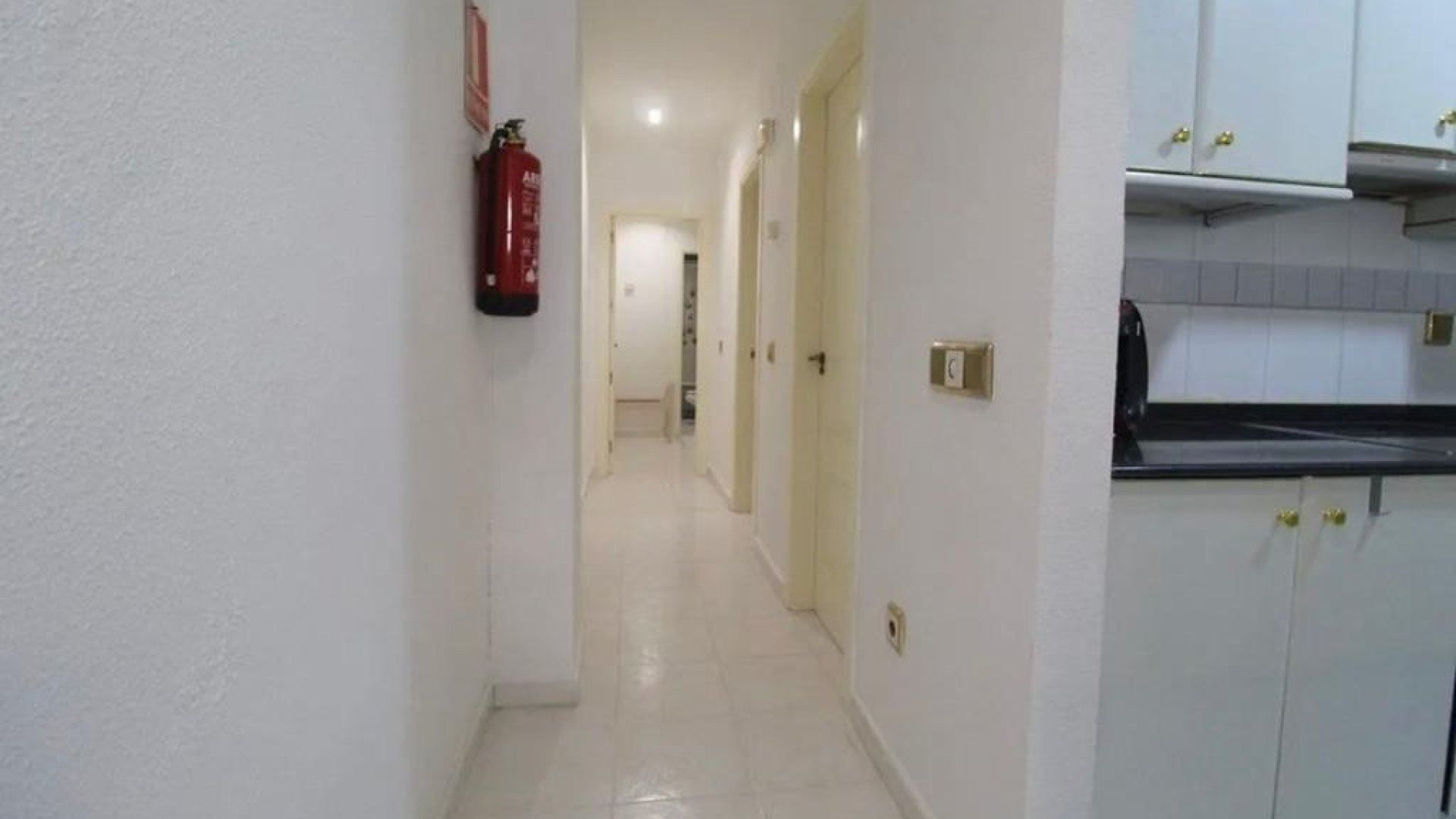 Reventa - Apartamentos -
Torrevieja - Playa del Cura