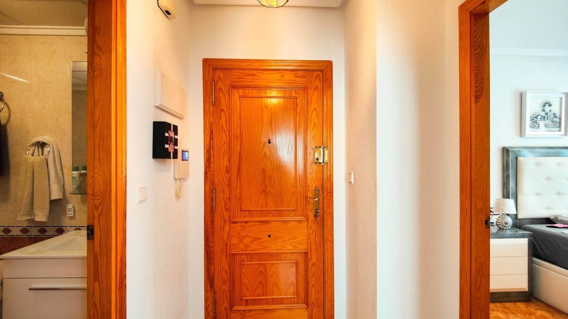Reventa - Apartamentos -
Torrevieja - Playa del Cura