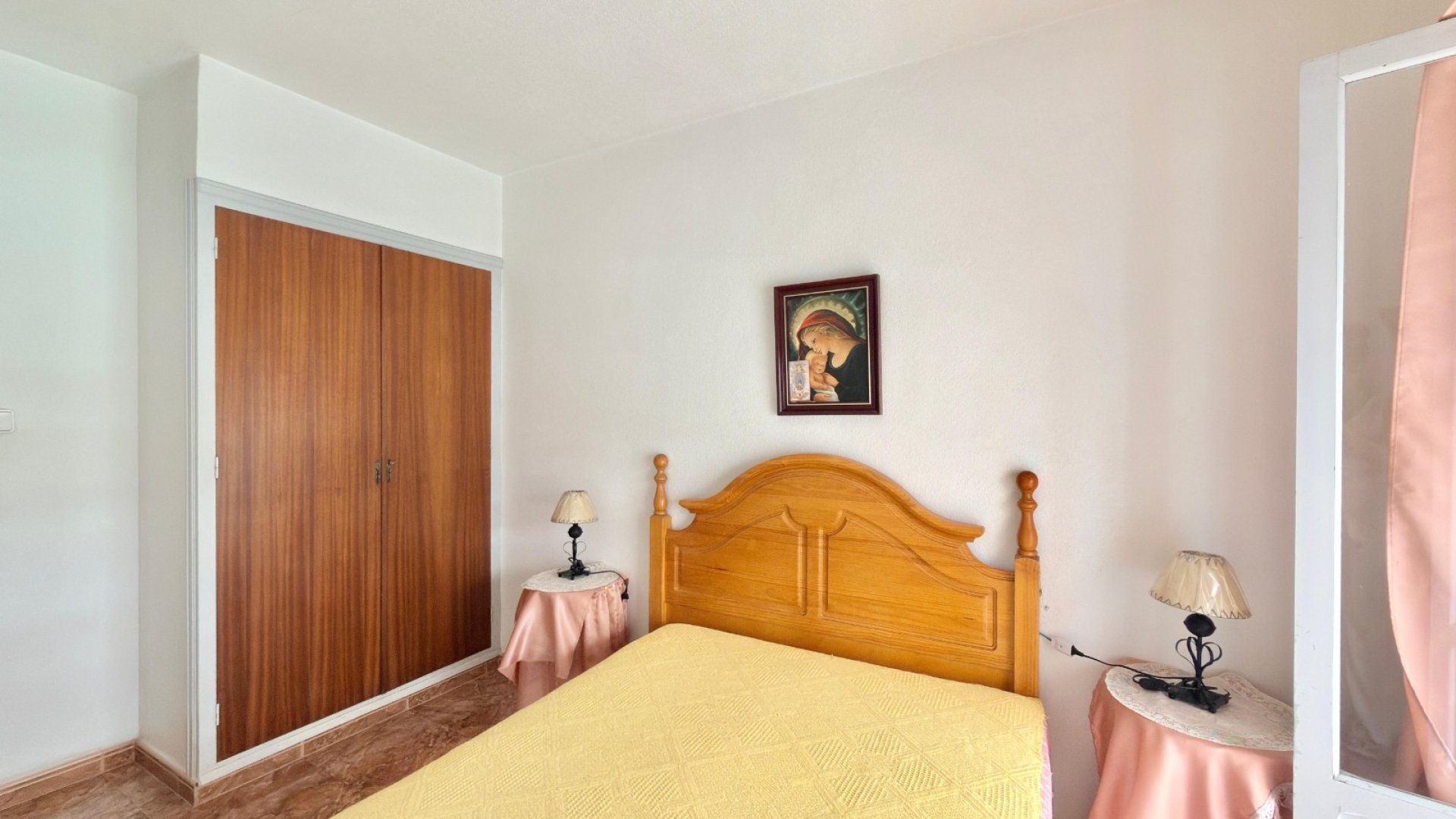 Reventa - Apartamentos -
Torrevieja - Playa del Cura