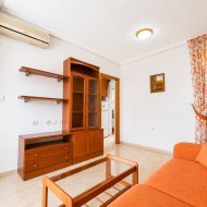 Reventa - Apartamentos -
Torrevieja - Playa del Cura