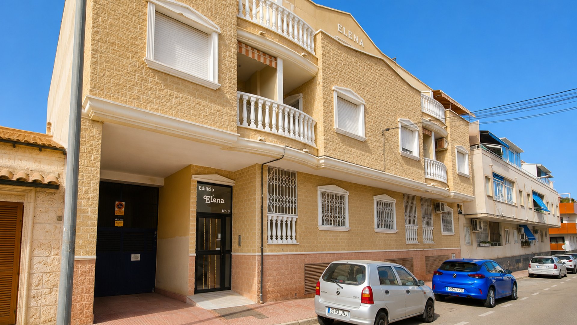 Reventa - Apartamentos -
Torrevieja - Playa del Cura