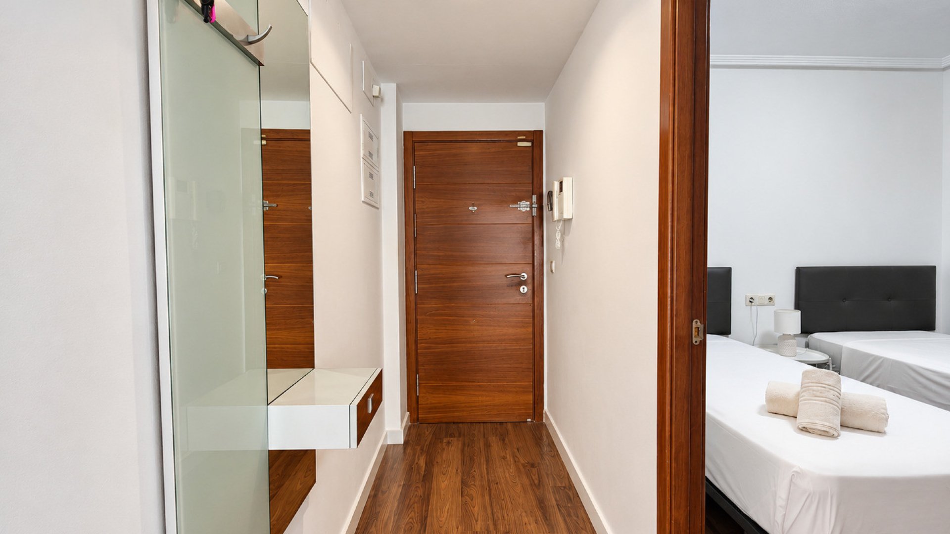 Reventa - Apartamentos -
Torrevieja - Playa del Cura