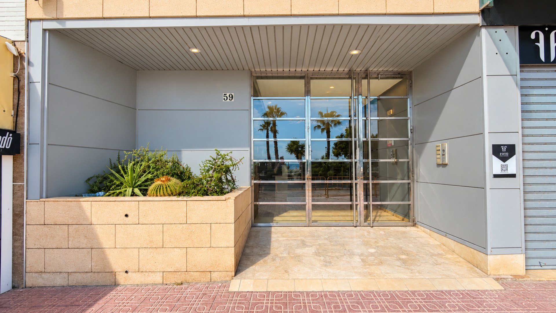 Reventa - Apartamentos -
Torrevieja - Playa del Cura