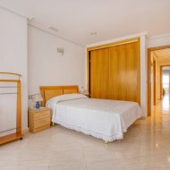 Reventa - Apartamentos -
Torrevieja - Playa del Cura