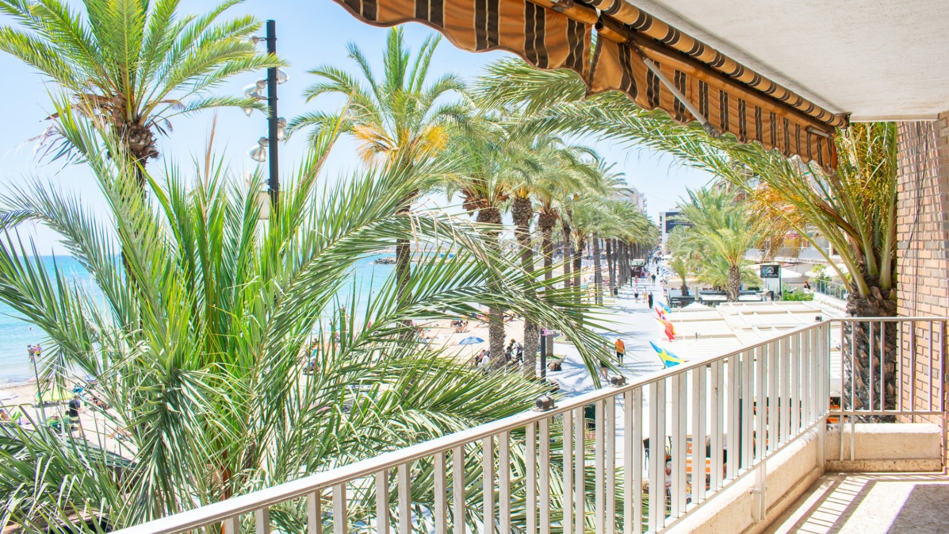 Reventa - Apartamentos -
Torrevieja - Playa del Cura