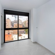 Reventa - Apartamentos -
Torrevieja - Playa del Cura