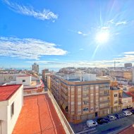 Reventa - Apartamentos -
Torrevieja - Playa del Cura