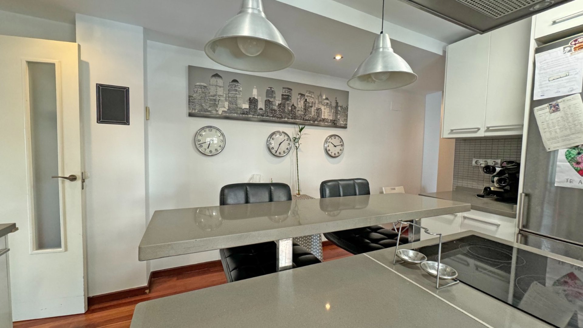 Reventa - Apartamentos -
Torrevieja - Playa del Cura