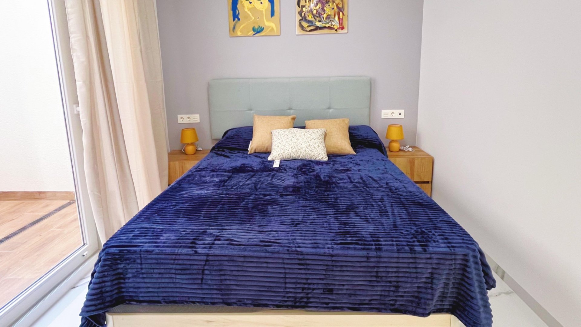 Reventa - Apartamentos -
Torrevieja - Playa del Cura