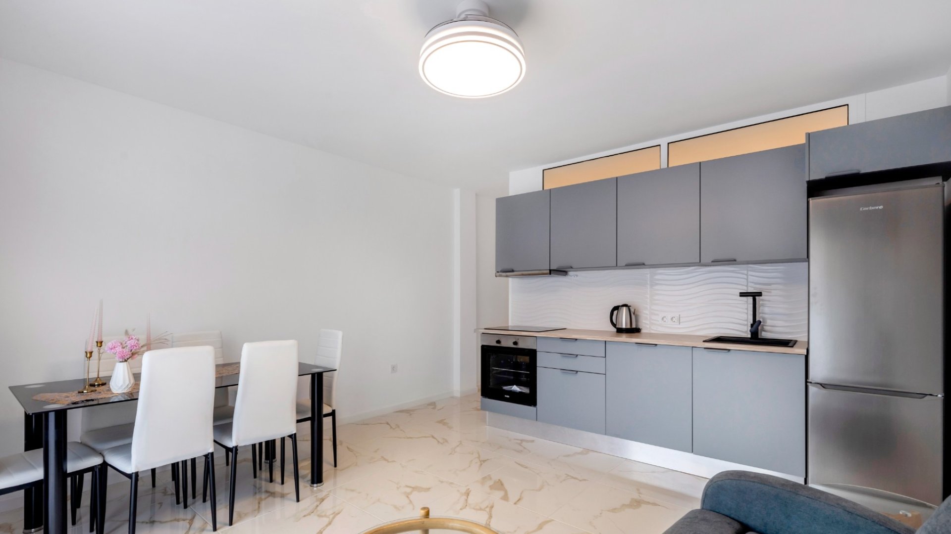 Reventa - Apartamentos -
Torrevieja - Playa del Cura