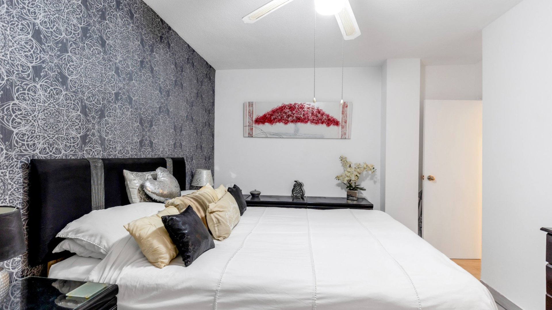 Reventa - Apartamentos -
Torrevieja - Playa del Cura