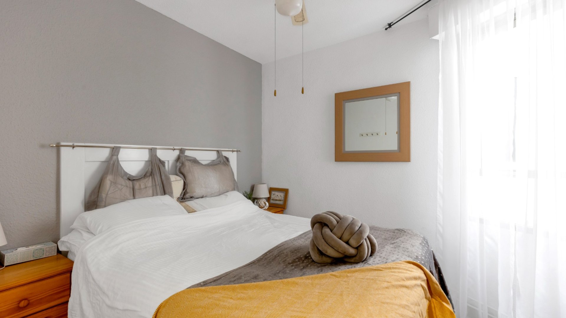 Reventa - Apartamentos -
Torrevieja - Playa del Cura