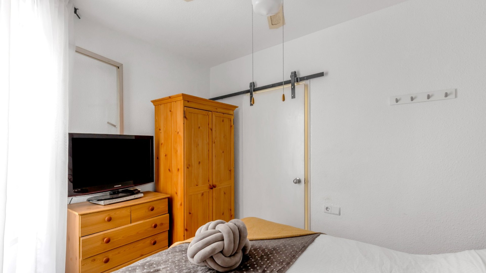 Reventa - Apartamentos -
Torrevieja - Playa del Cura