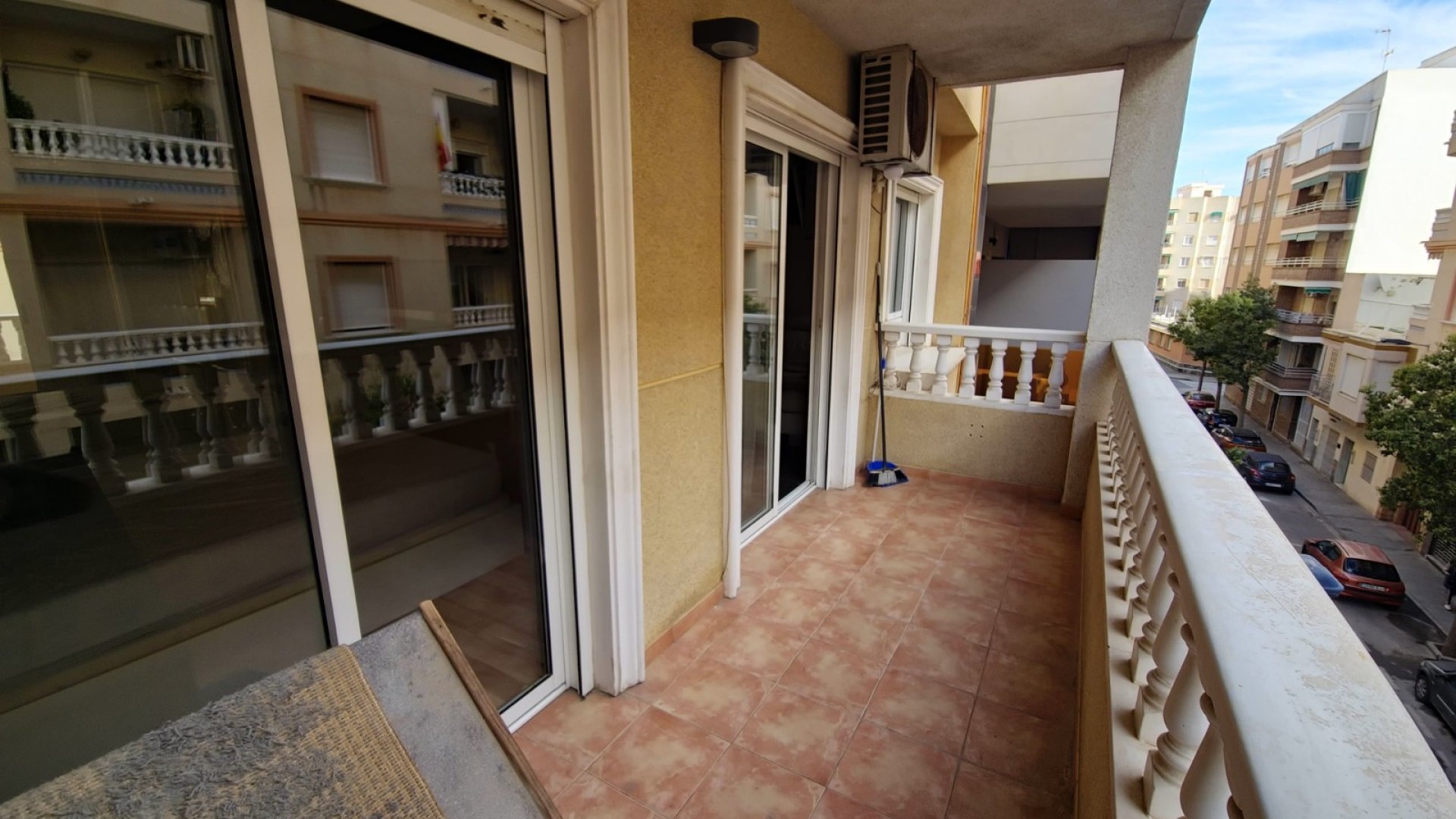 Reventa - Apartamentos -
Torrevieja - Playa del Cura