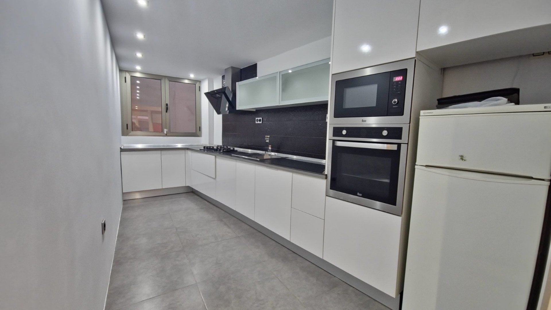 Reventa - Apartamentos -
Torrevieja - Playa del Cura