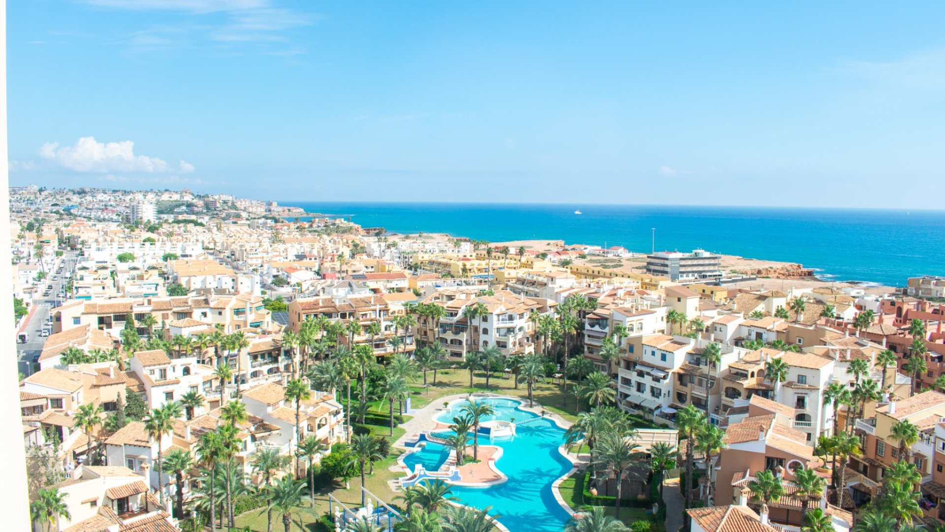 Reventa - Apartamentos -
Torrevieja - Playa Los Locos