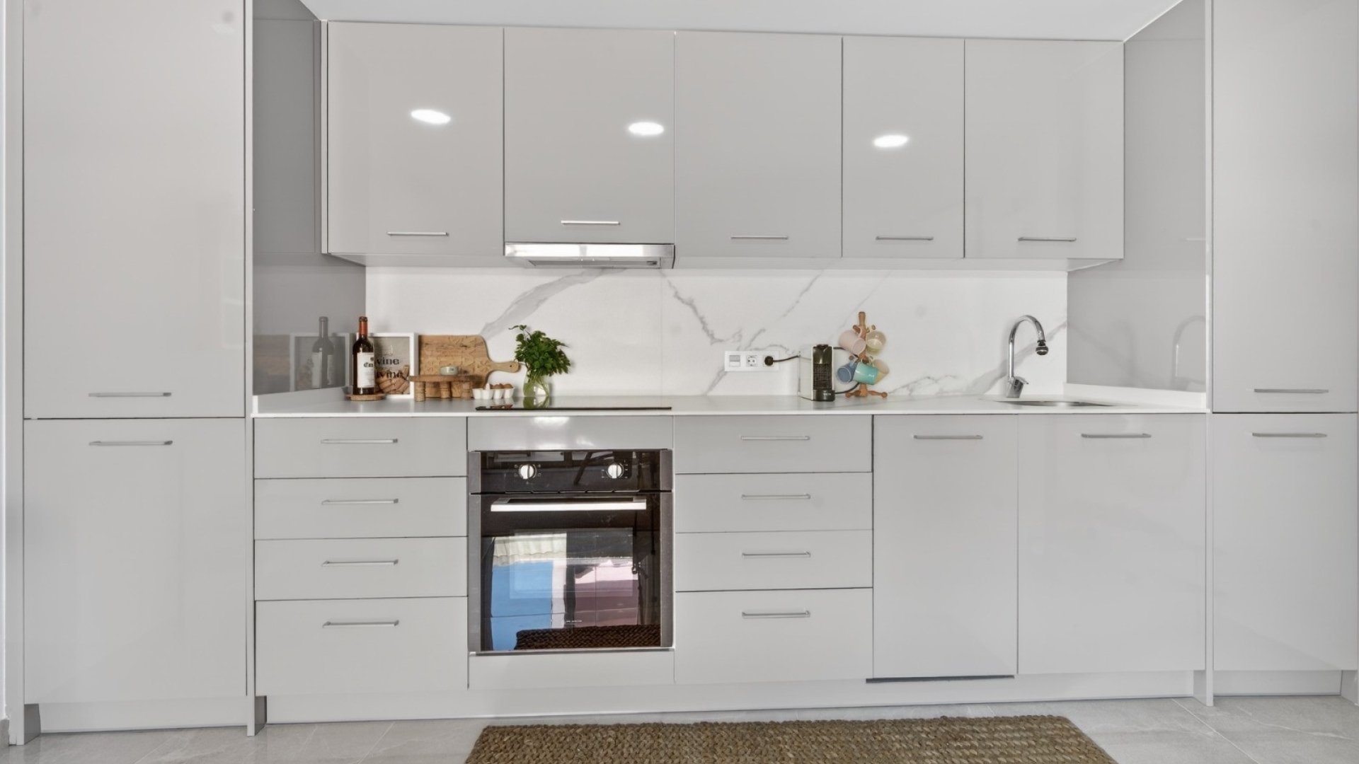 Reventa - Apartamentos -
Torrevieja - Playa Los Locos