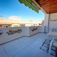 Reventa - Apartamentos -
Torrevieja - Playa Los Locos