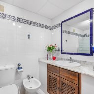 Reventa - Apartamentos -
Torrevieja - Playa Los Locos