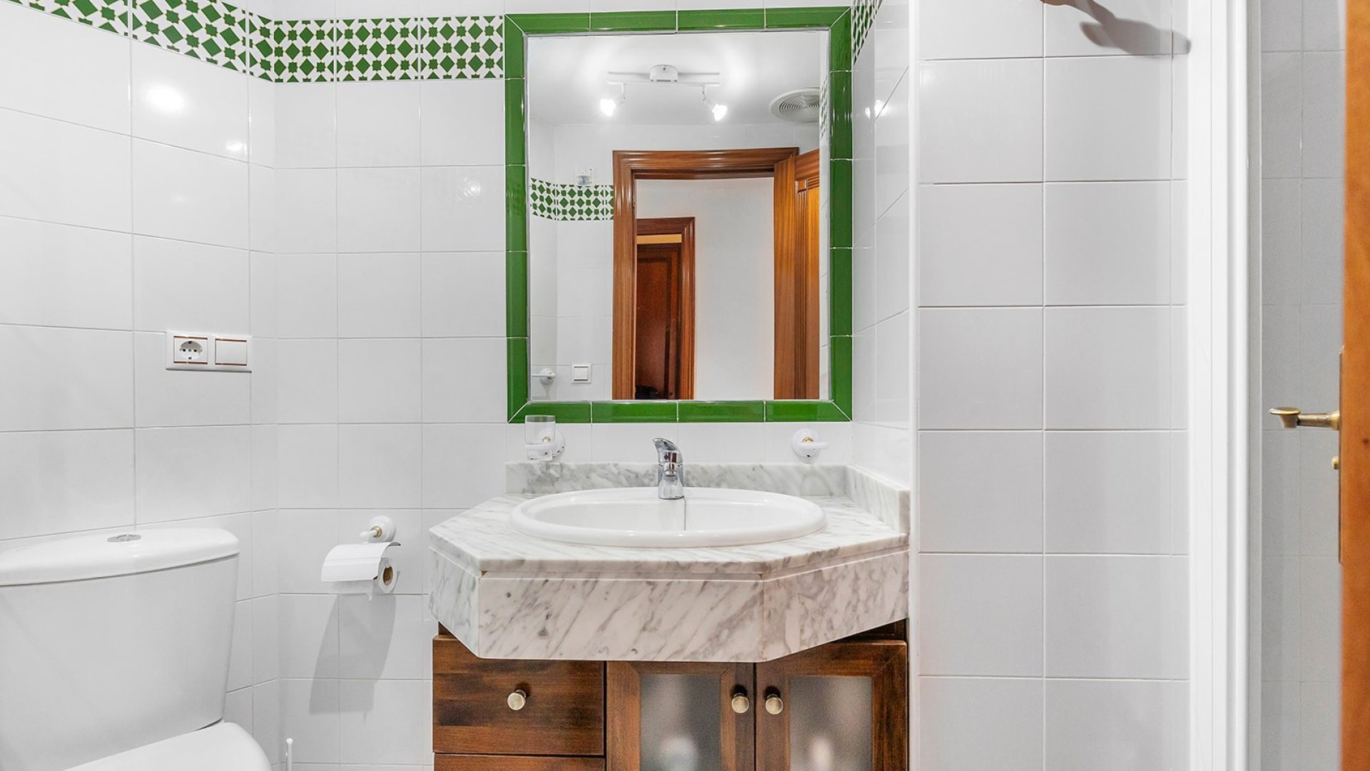 Reventa - Apartamentos -
Torrevieja - Playa Los Locos