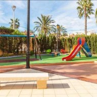 Reventa - Apartamentos -
Torrevieja - Playa Los Locos