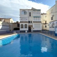Reventa - Apartamentos -
Torrevieja - Playa Los Naufragos