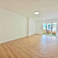 Reventa - Apartamentos -
Torrevieja - Playa Los Naufragos