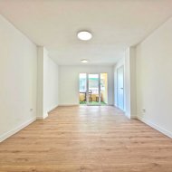 Reventa - Apartamentos -
Torrevieja - Playa Los Naufragos
