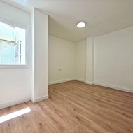 Reventa - Apartamentos -
Torrevieja - Playa Los Naufragos