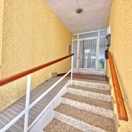 Reventa - Apartamentos -
Torrevieja - Playa Los Naufragos