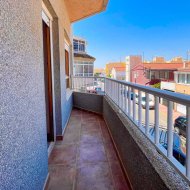 Reventa - Apartamentos -
Torrevieja - Playa Los Naufragos