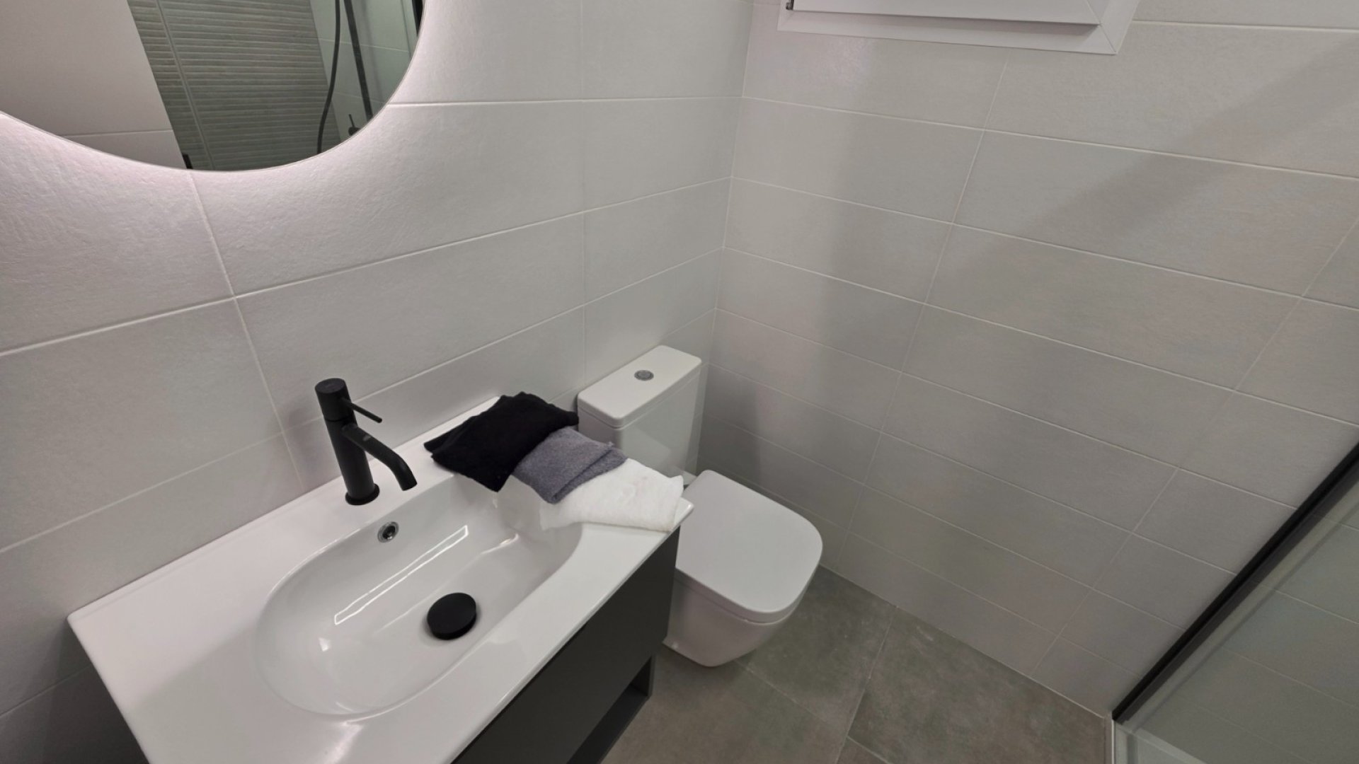 Reventa - Apartamentos -
Torrevieja - Puerto