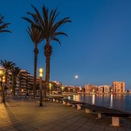 Reventa - Apartamentos -
Torrevieja - Puerto