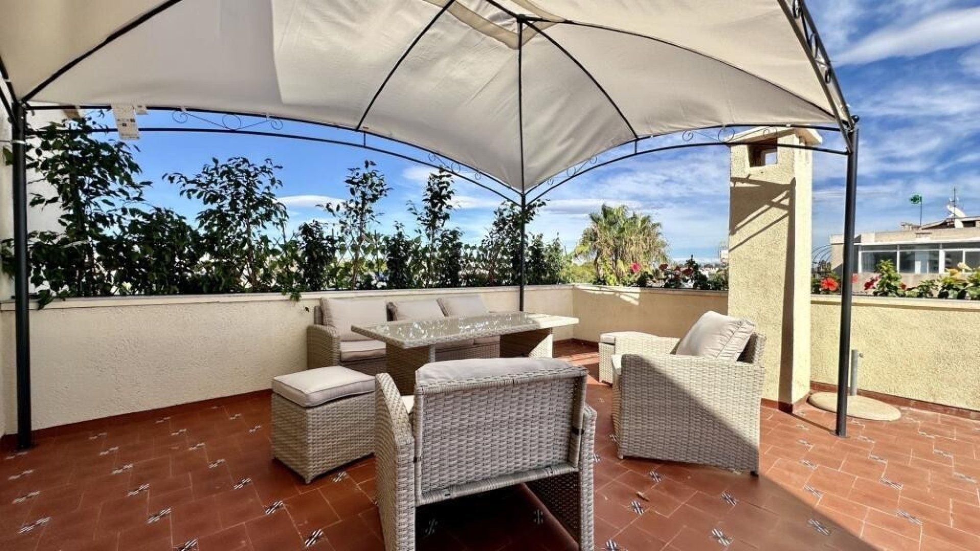 Reventa - Apartamentos -
Torrevieja - Punta Prima