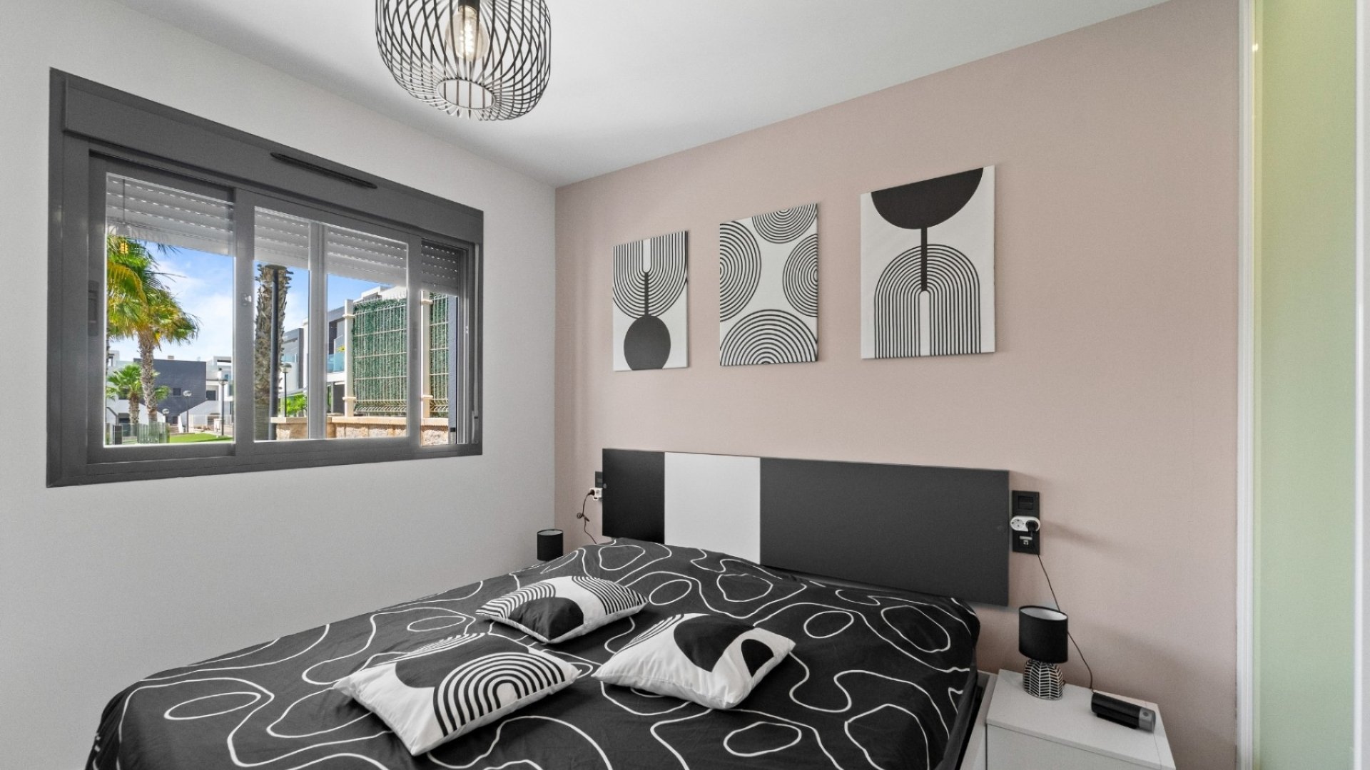Reventa - Apartamentos -
Torrevieja - Punta Prima