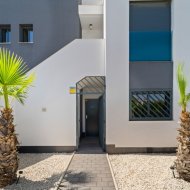 Reventa - Apartamentos -
Torrevieja - Punta Prima