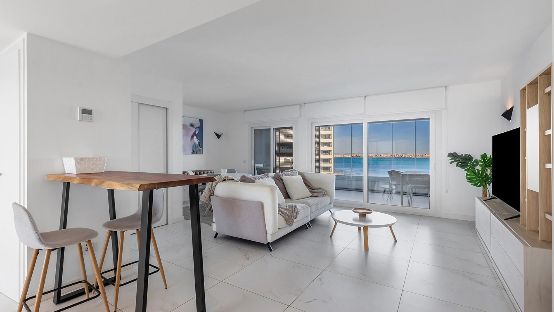 Reventa - Apartamentos -
Torrevieja - Punta Prima