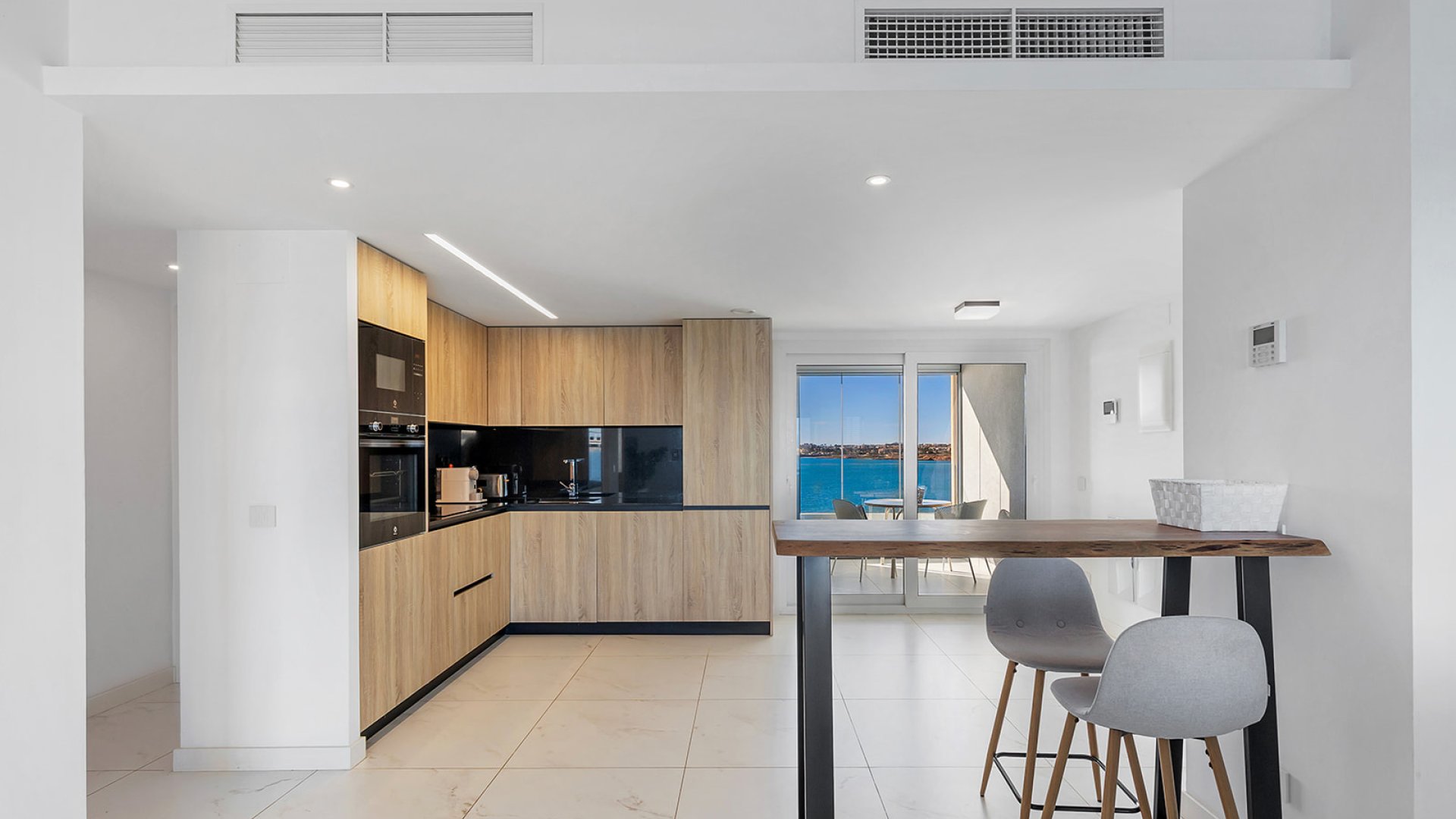 Reventa - Apartamentos -
Torrevieja - Punta Prima