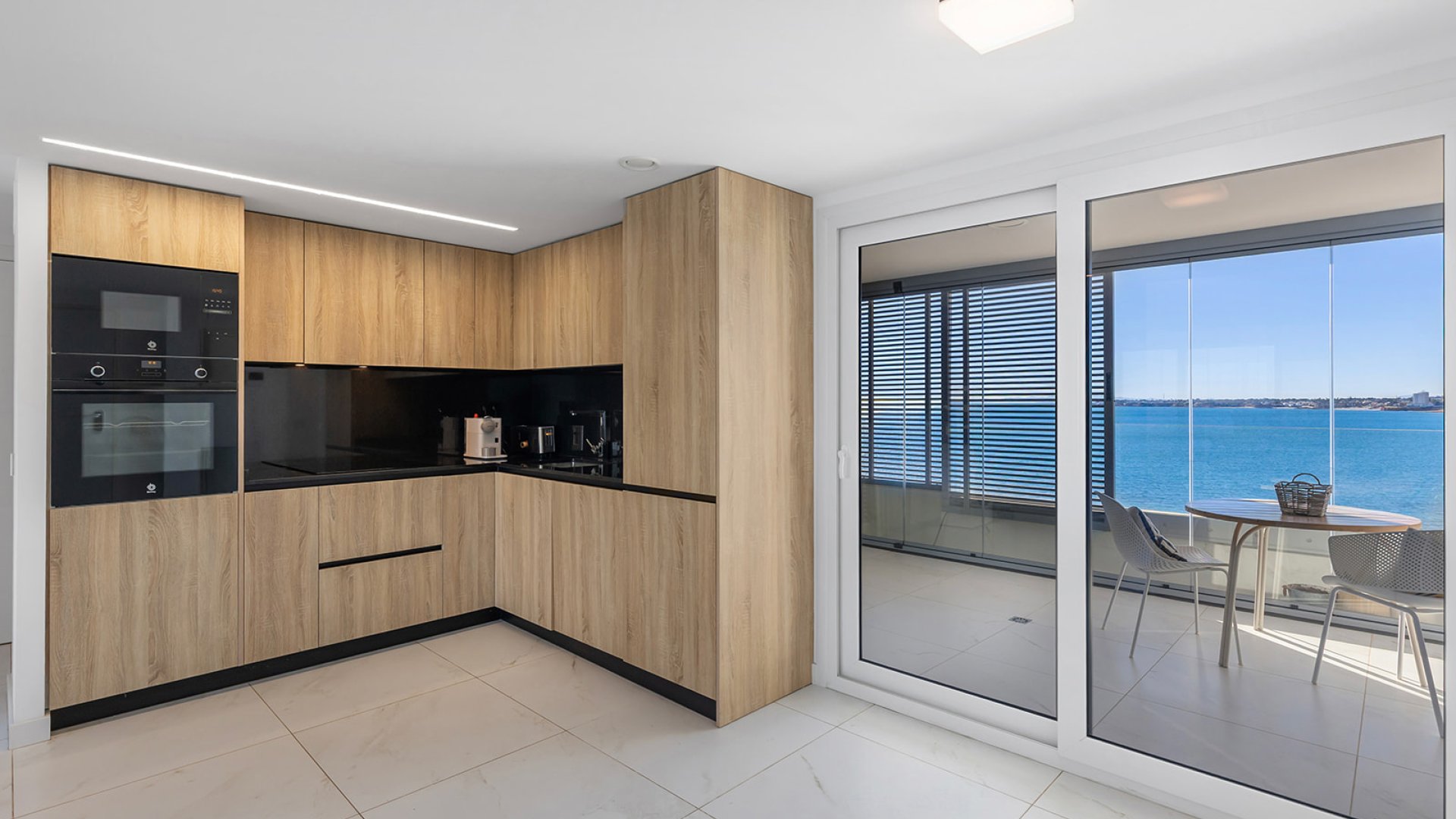 Reventa - Apartamentos -
Torrevieja - Punta Prima
