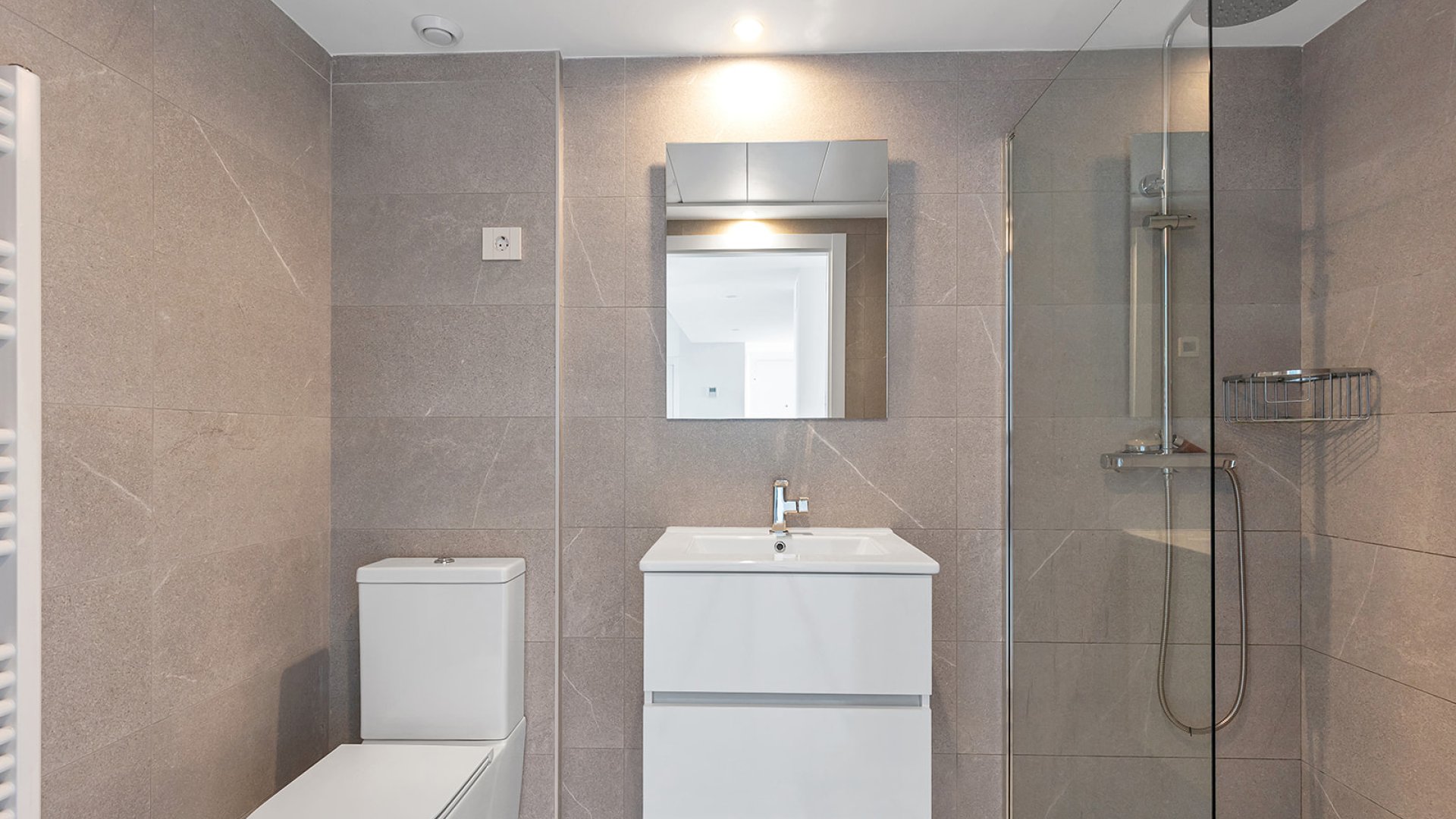 Reventa - Apartamentos -
Torrevieja - Punta Prima