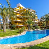 Reventa - Apartamentos -
Torrevieja - Punta Prima