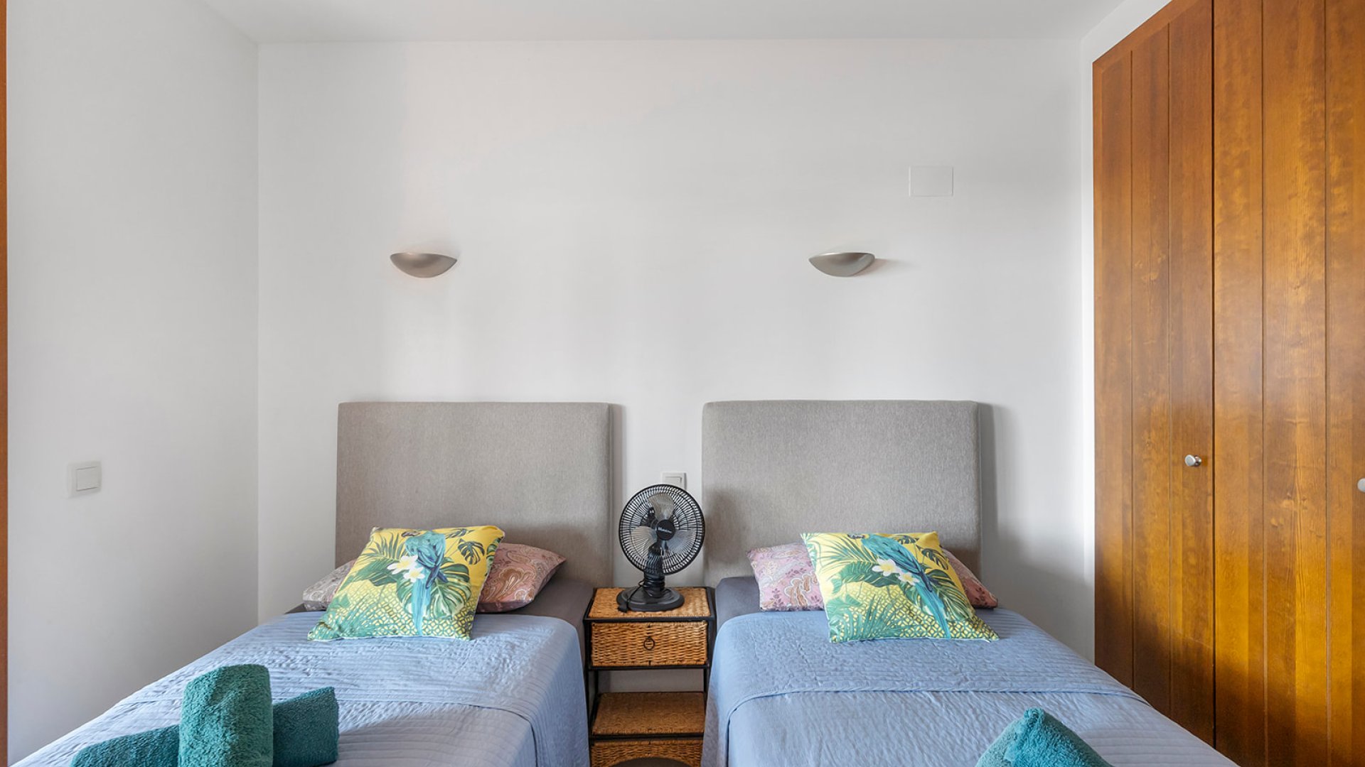 Reventa - Apartamentos -
Torrevieja - Punta Prima