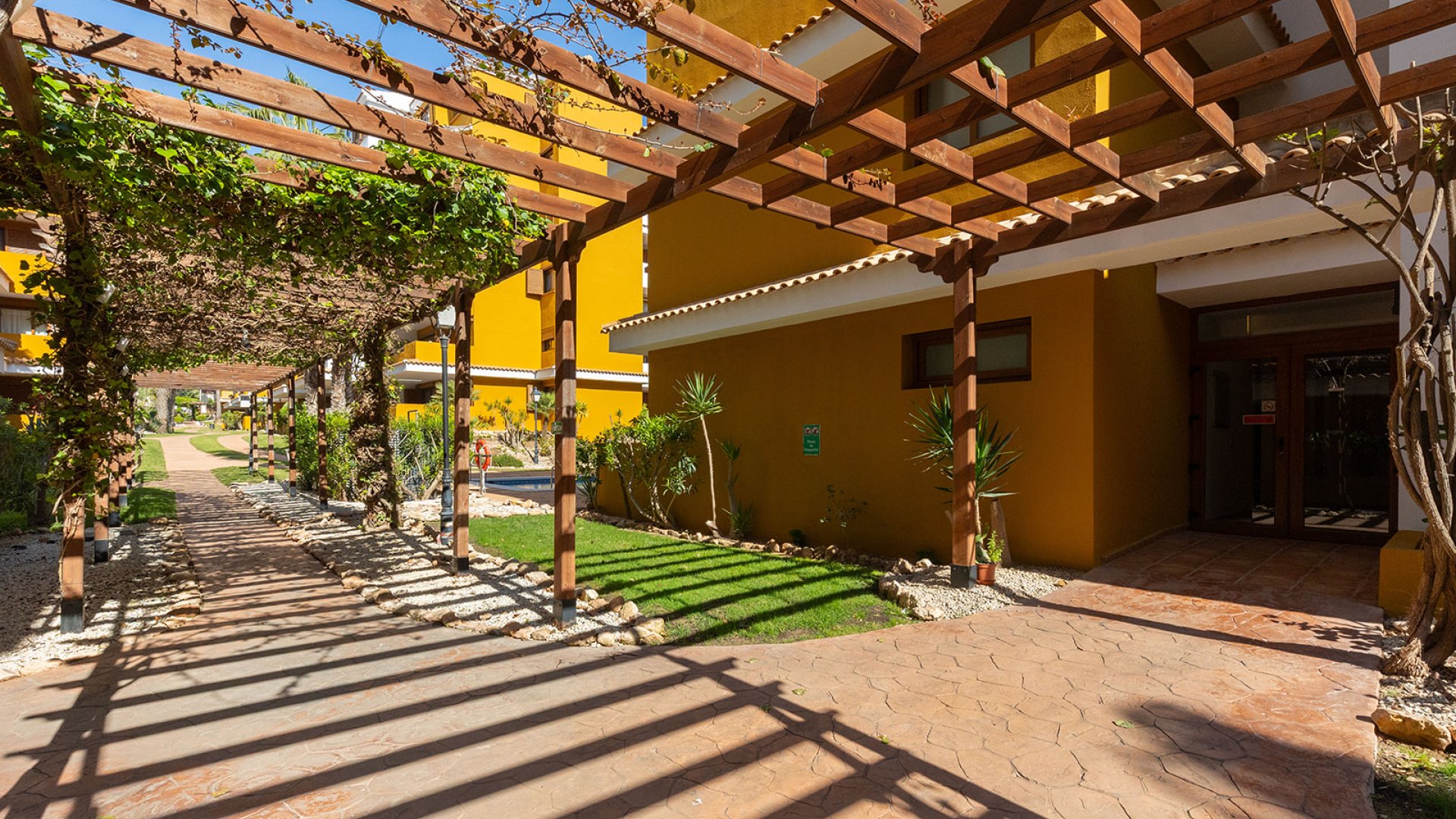 Reventa - Apartamentos -
Torrevieja - Punta Prima