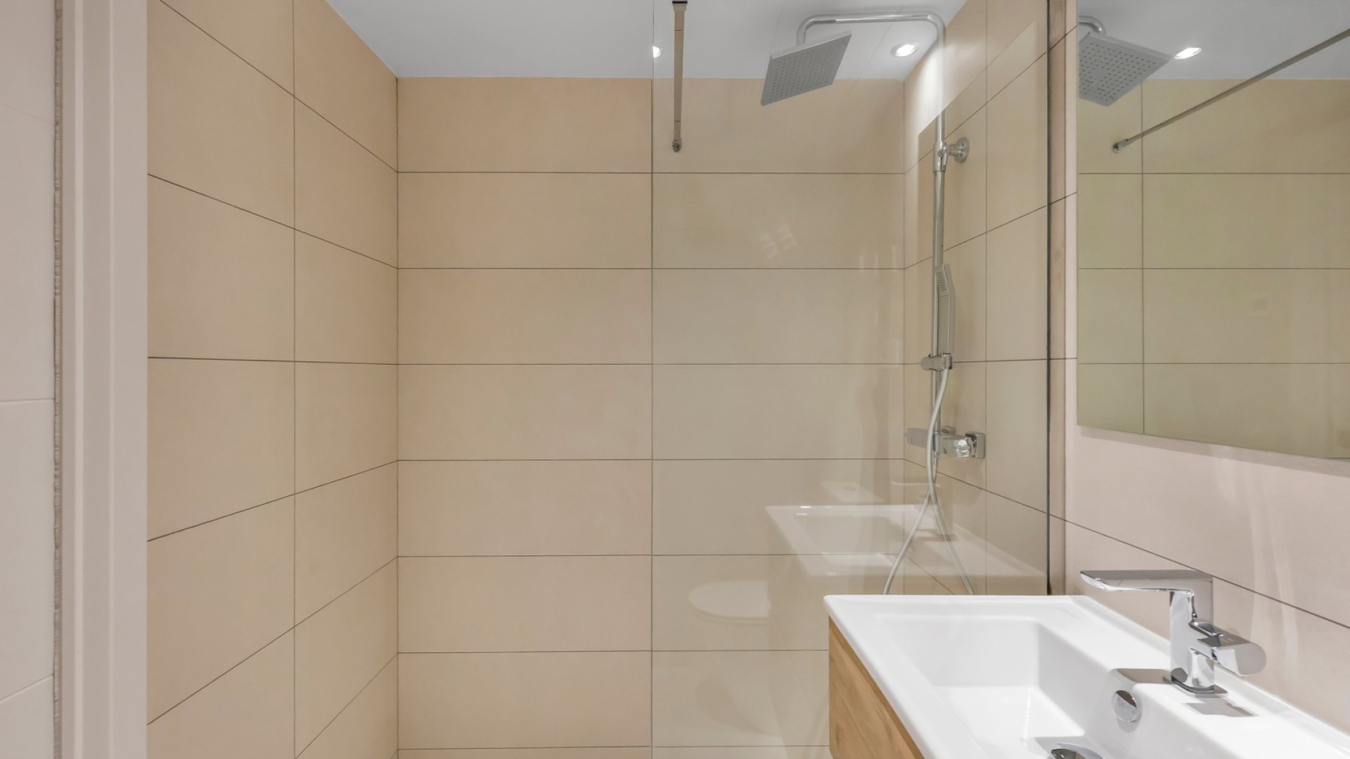 Reventa - Apartamentos -
Torrevieja - Punta Prima