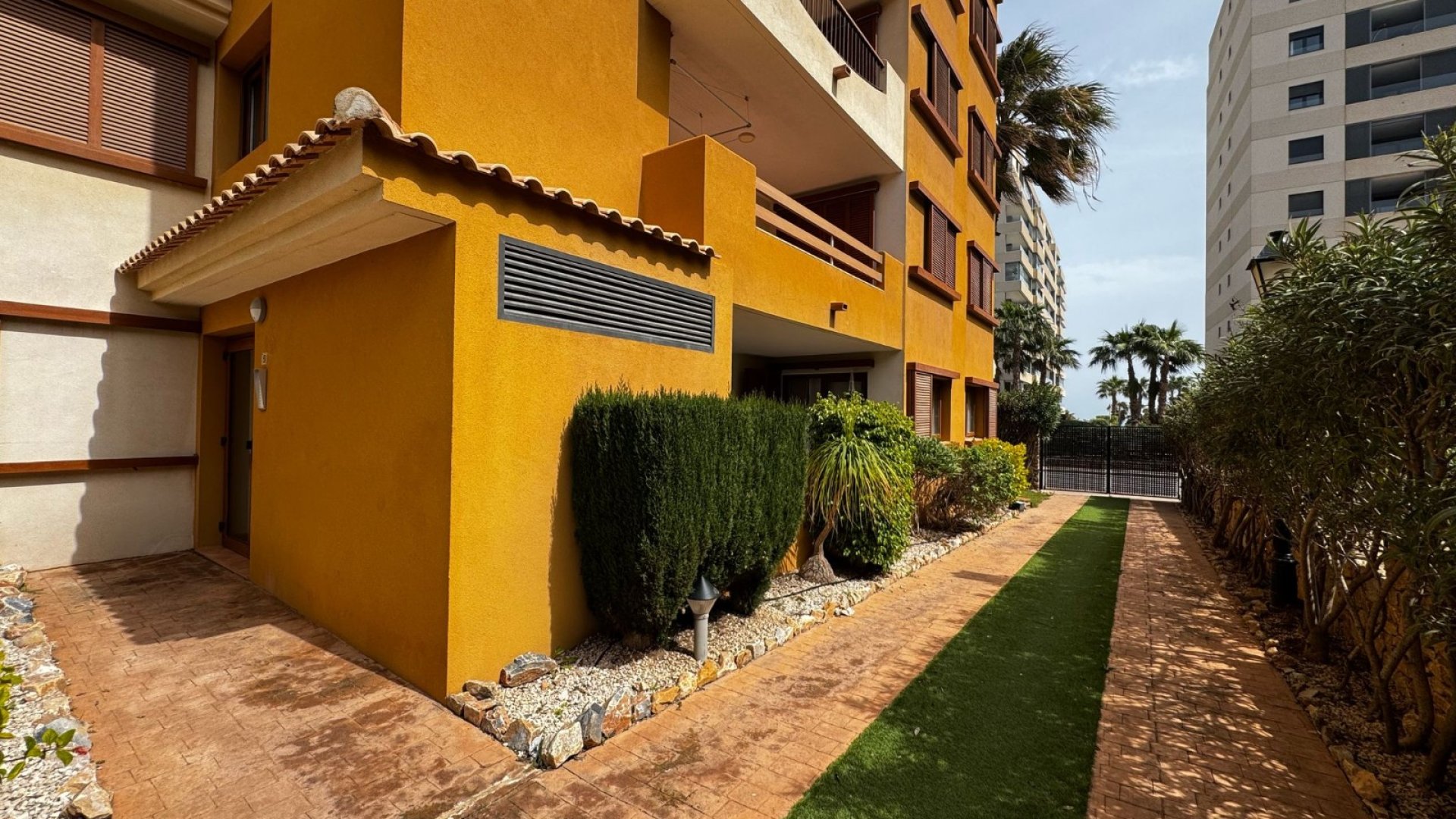 Reventa - Apartamentos -
Torrevieja - Punta Prima