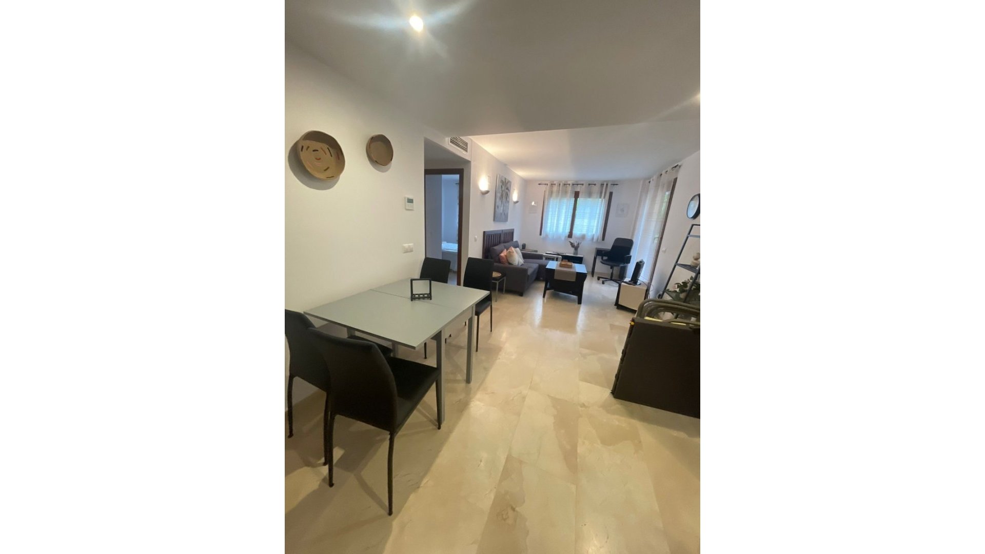 Reventa - Apartamentos -
Torrevieja - Punta Prima