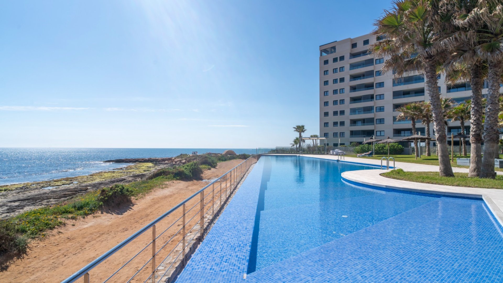 Reventa - Apartamentos -
Torrevieja - Punta Prima